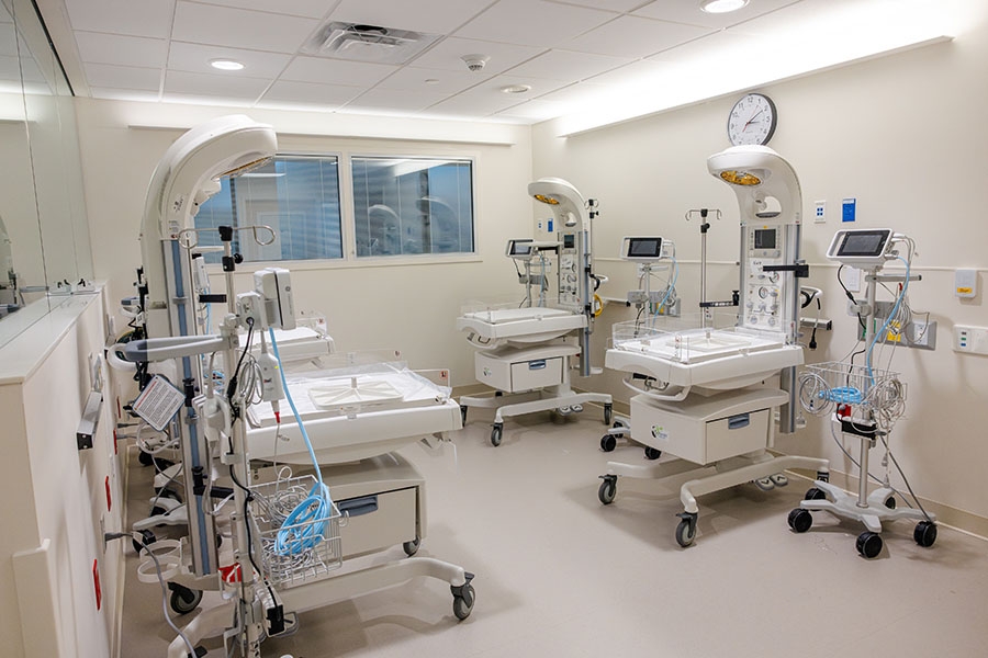 Temple Women & Families Hospital nursery