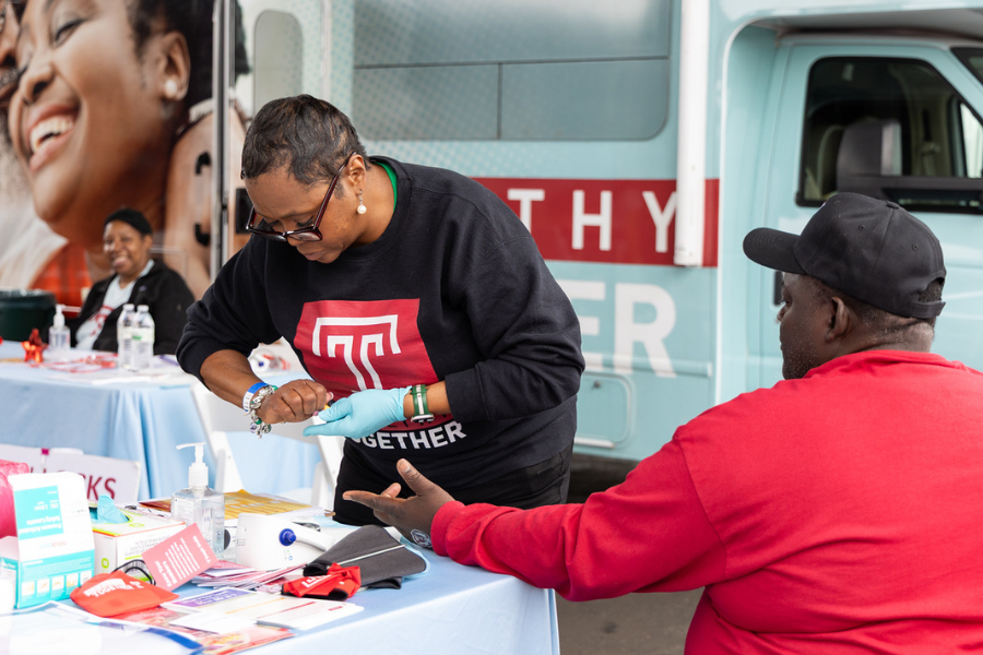Celebrating our One Temple community at this year’s Homecoming!