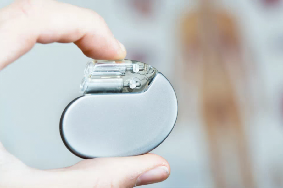 Small cardiac device