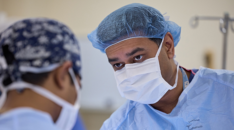 Dr. Simhan in urologic surgery