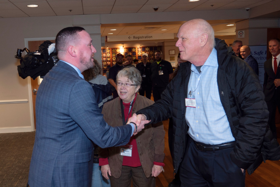 Senator Picozzi and Representative Dougherty with Jeanes employees, community members, and leadership during their visit to TUH-Jeanes Campus.